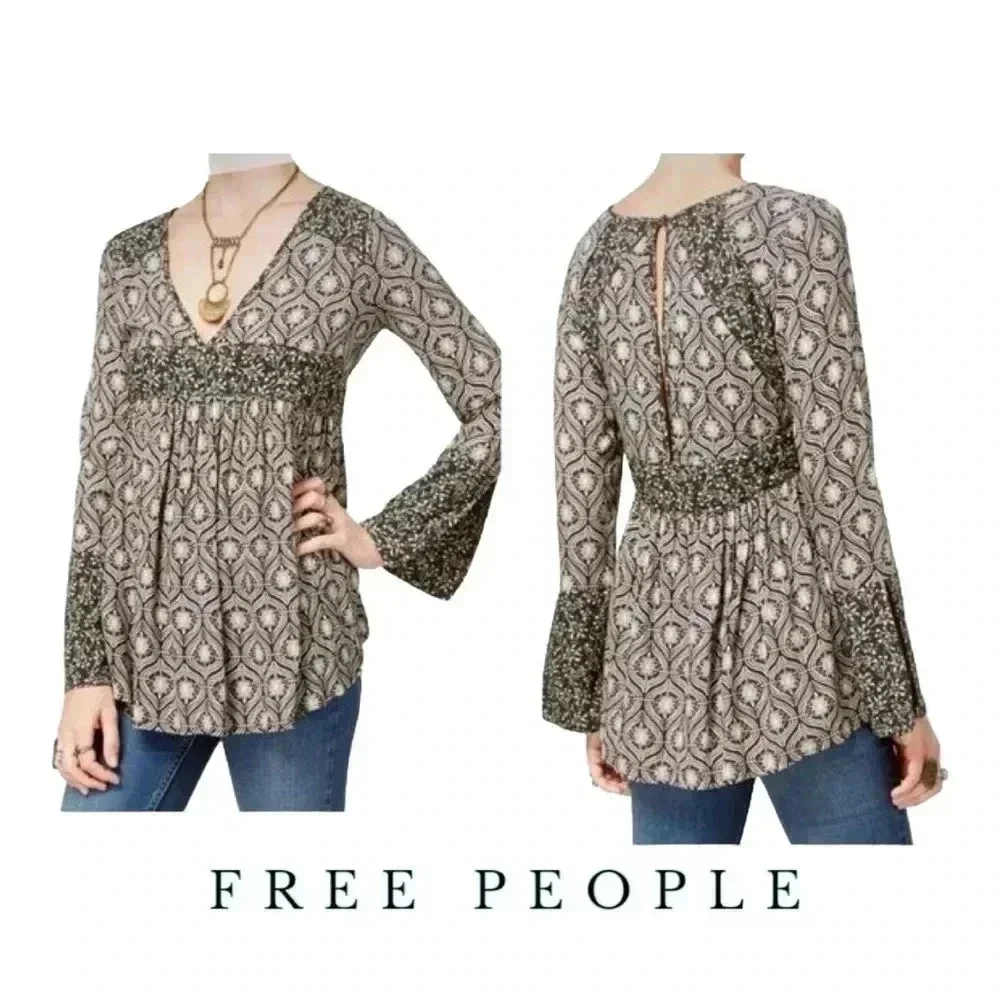 1514. FREE‎ PEOPLE ROLLING HILLS FLARED SLEEVE TOP SIZE XSMALL FLORAL PATTERN